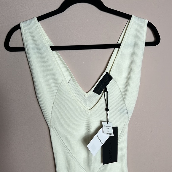 Kendall + Kylie Ivory Ribbed Bodycon Tank Top size S- NWT - Picture 2 of 14